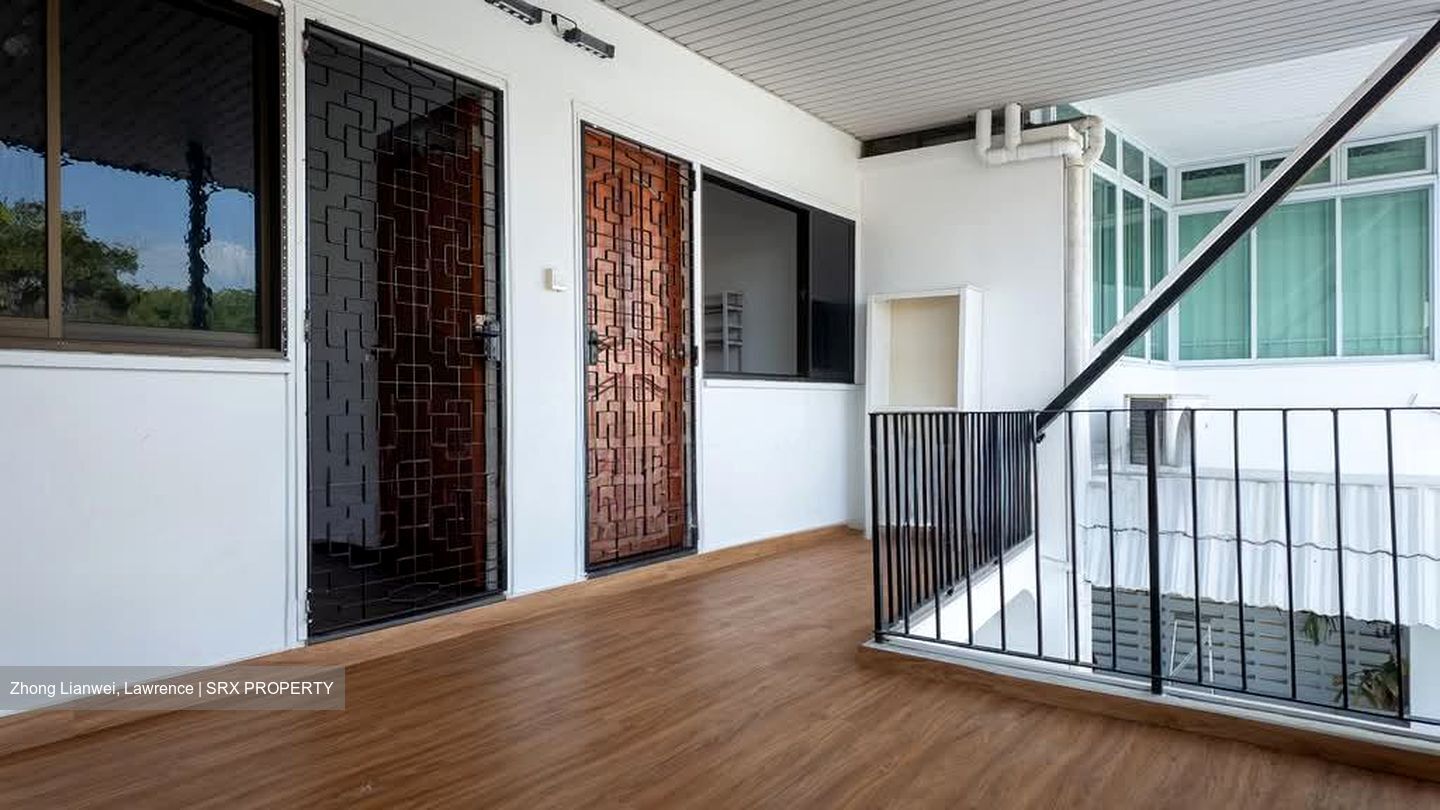Jalan Pacheli (D19), Terrace #566507461